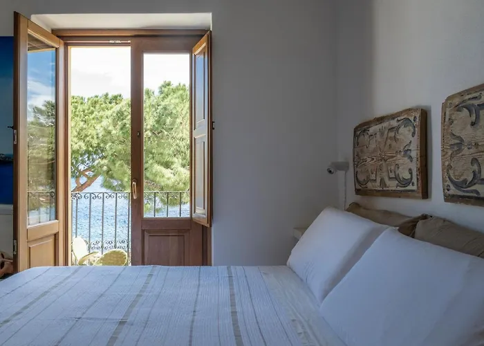 Iancura - Di Design A Salina 圣马丽娜－萨利娜