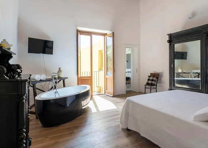 Iancura - Di Design A Salina 招待所 圣马丽娜－萨利娜