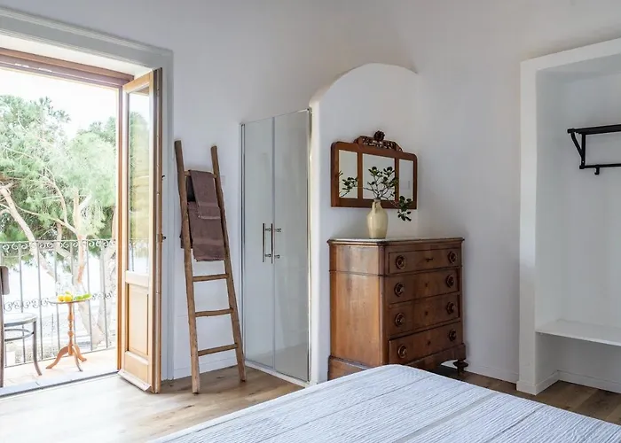 Iancura - Di Design A Salina