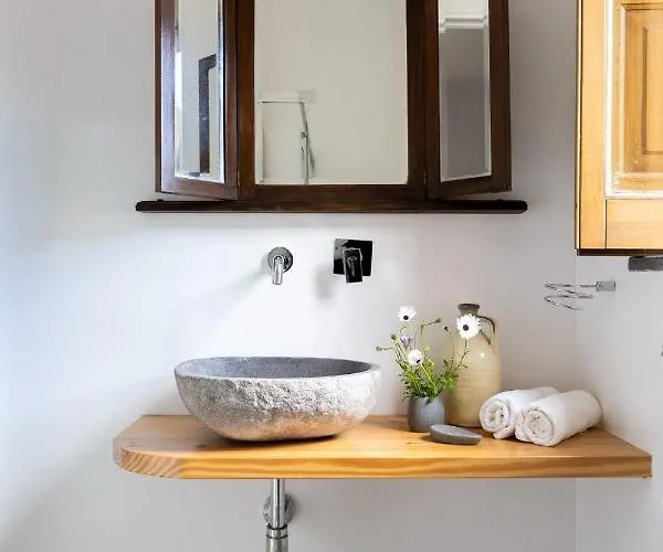 Iancura - Di Design A Salina 招待所